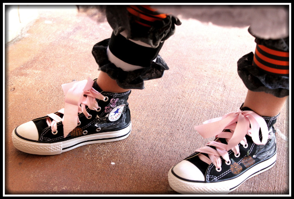 The Ghastlies Halloween painted black converse