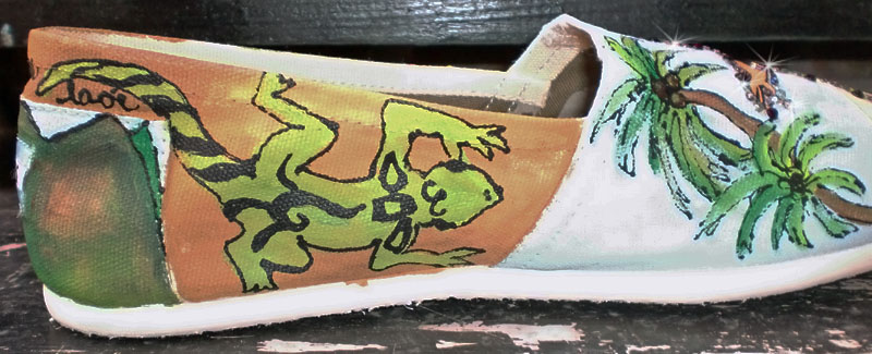 destination toms cruise wear gecko on hawaiian toms