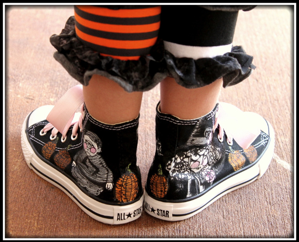 Custom Painted CHUCKS Halloween Theme The Ghastlies