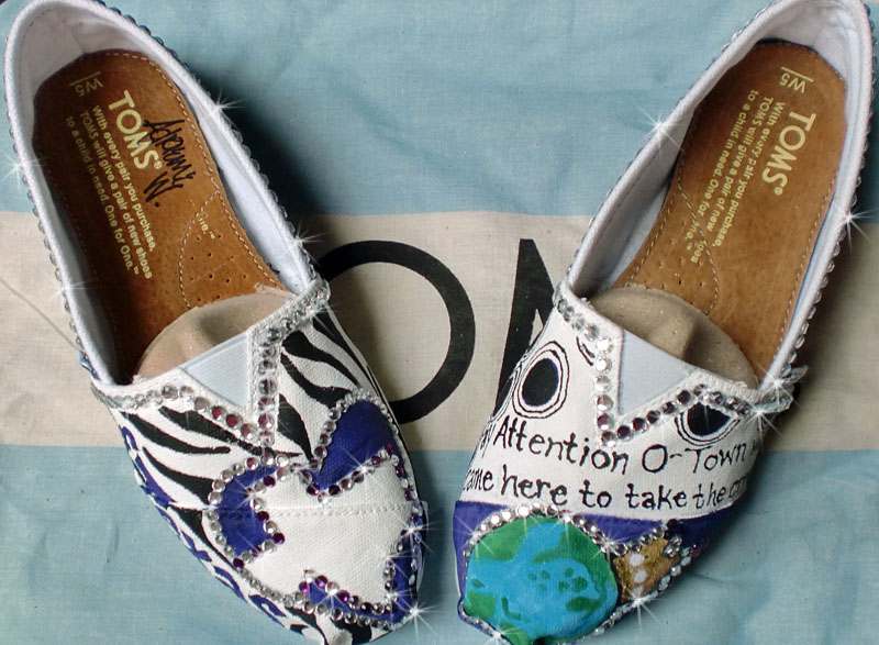 Spirit of Texas World Competition TOMS with zebra and dots painted across the top of shoe instead of paisley Spirit of Texas World Competition TOMS