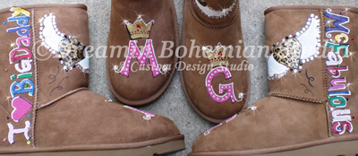 Uggs boots in Chestnut color with name and leopard hearts with wings and crowns and initials